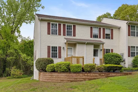 745 Merrow Rd #113, Coventry, CT 06238