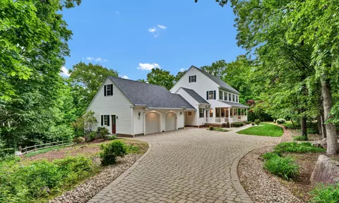 73 Quincy Trl, Berlin, CT 06037