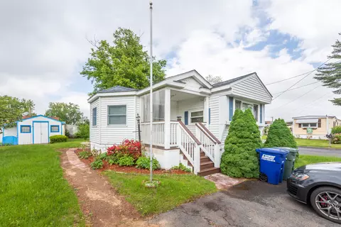 2 Oak Rd, Southington, CT 06489