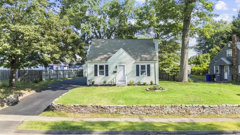 56 Porterbrook Ave, East Hartford, CT 06118