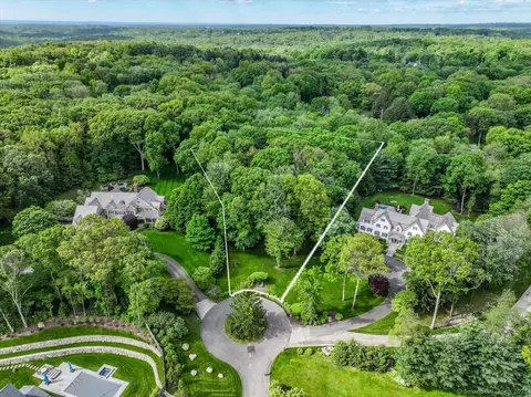 10 Hills End Ln, Weston, CT 06883