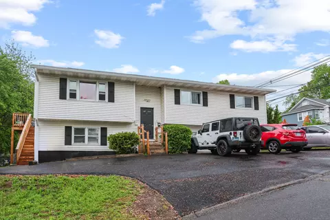 6 Lampson St, Waterbury, CT 06705