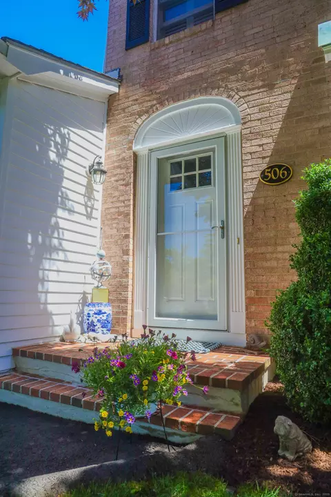 506 Jamestown Rd #506, Stratford, CT 06614
