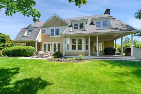 7 Sherwood Farms Ln, Westport, CT 06880