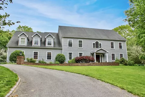 15 Surrey Ridge Rd, Killingworth, CT 06419