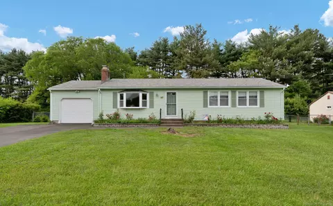 26 Southwood Dr, West Hartford, CT 06110