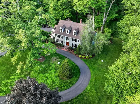 16 Black Rock Tpke, Redding, CT 06896