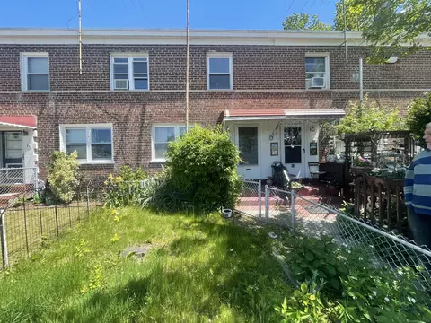 69 Court D #82, Bridgeport, CT 06610