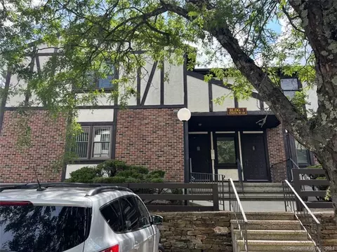 365 Mather St #62, Hamden, CT 06514 photo 1