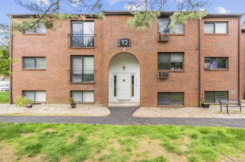 500 Darling St #12M, Southington, CT 06489