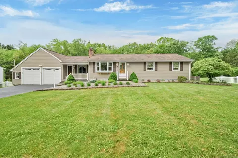111 Raymond Rd, Windsor Locks, CT 06096