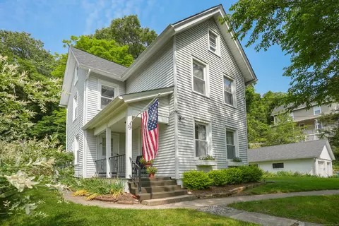 33 Swan Ave, Seymour, CT 06483