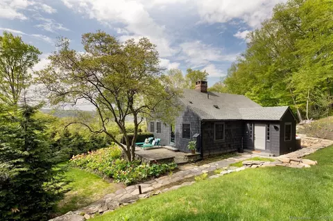 112 Knibloe Hill Rd, Sharon, CT 06069
