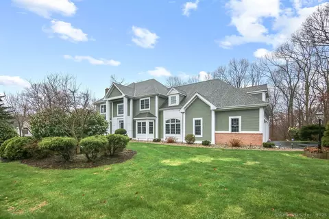 27 Liberty Dr, Glastonbury, CT 06073