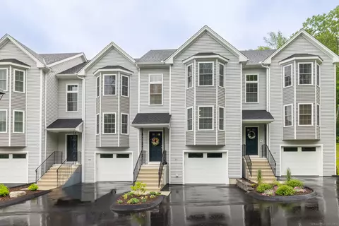 21 Summer Brook Way, Seymour, CT 06483