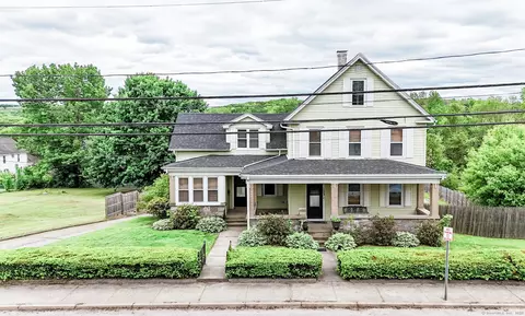 153 Prospect St, Moosup, CT 06354