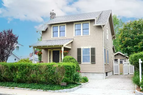 11 Elliott St, Norwalk, CT 06855