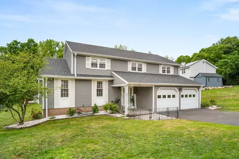 16 Pine Meadow Rd, Rocky Hill, CT 06067