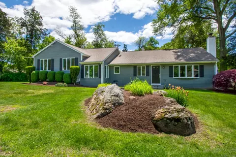 116 Ceil Rd, Trumbull, CT 06611