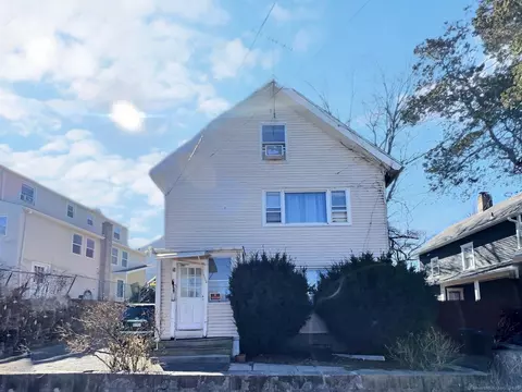 1 N Taylor Ave, Norwalk, CT 06854