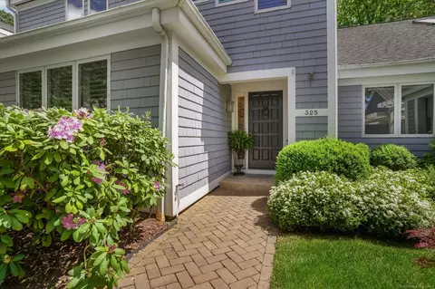 325 Lansdowne #325, Westport, CT 06880