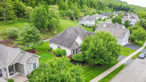 170 Rosewood Ln #170, Berlin, CT 06037