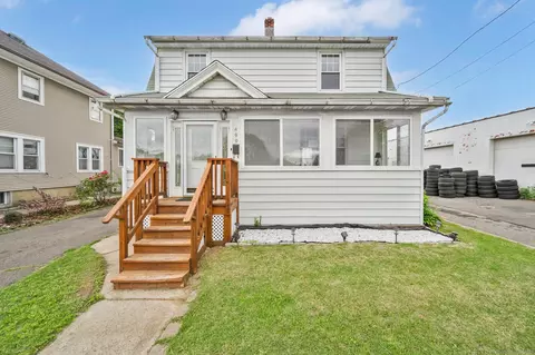 499 Sherwood Pl, Stratford, CT 06615