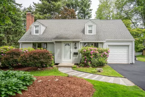 156 Cheney Ln, Newington, CT 06111