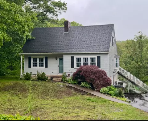 178 Starkweather Rd, Plainfield, CT 06374