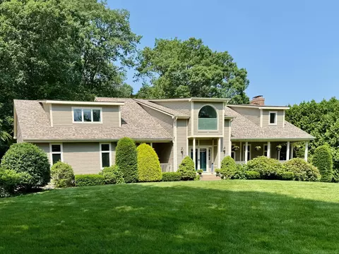 67 Old Farms Rd, Glastonbury, CT 06073