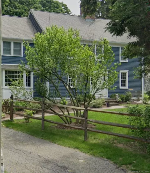 28 Compo Rd N, Westport, CT 06880