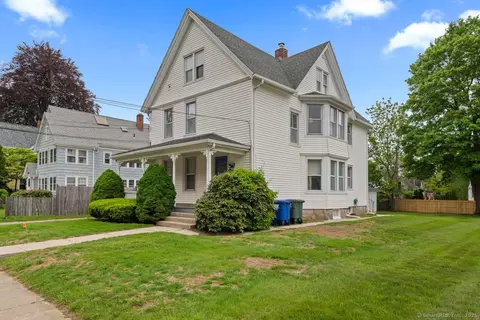 12 William St, Pawcatuck, CT 06379