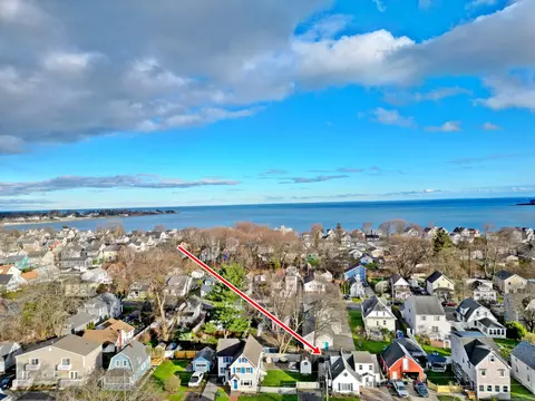 Undisclosed, Milford, CT 06460