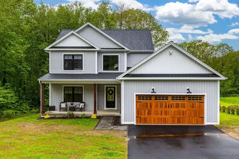91 Corbin Rdg, Bristol, CT 06010