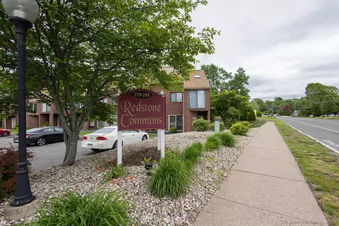 295 Redstone Hill Rd #15, Bristol, CT 06010