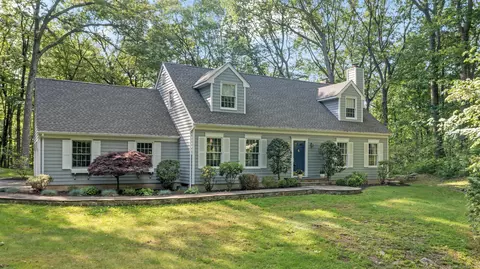 6 Middlebrook Pond Rd, Redding, CT 06896