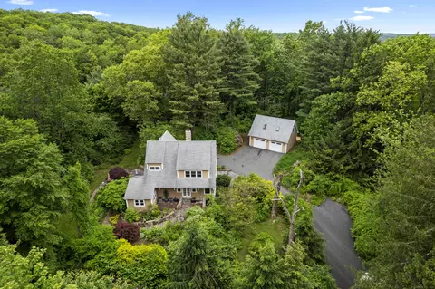 238 Park Rd, Oxford, CT 06478