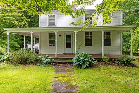 2 Depot Hill Rd, Cobalt, CT 06414