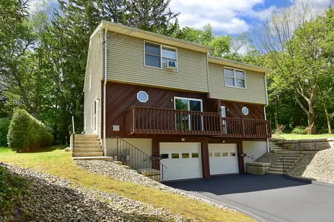 75 Grand Ave, Vernon, CT 06066