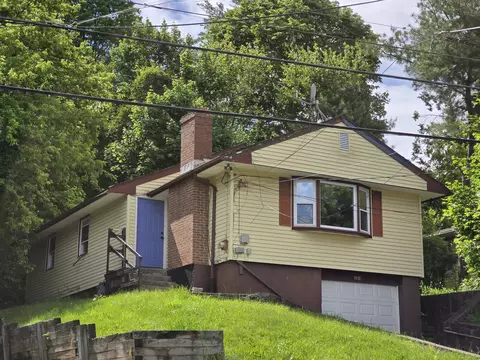 184 Clark St, New Britain, CT 06051