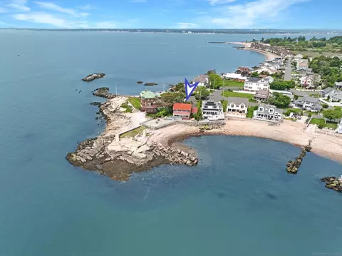 28 Morgan Ter, East Haven, CT 06512