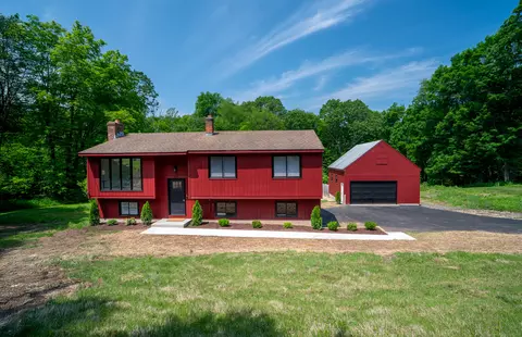 62 Wheeler Hill Dr, Durham, CT 06422