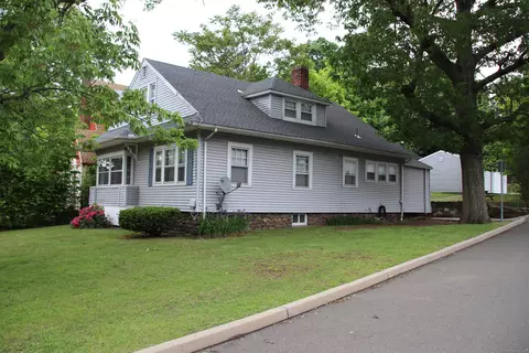 404 Center St, West Haven, CT 06516