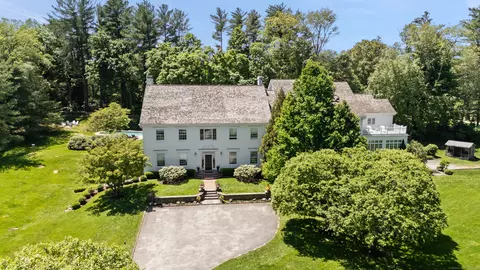 280 Round Hill Rd, Greenwich, CT 06831