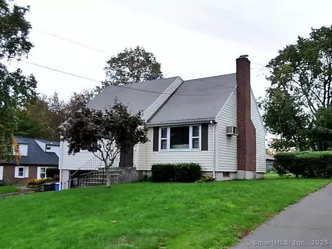 27 Eton Pl, New Britain, CT 06053