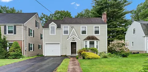 1815 Asylum Ave, West Hartford, CT 06117