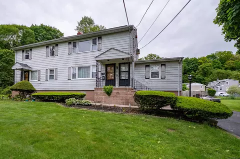42 Milton St, New Haven, CT 06513