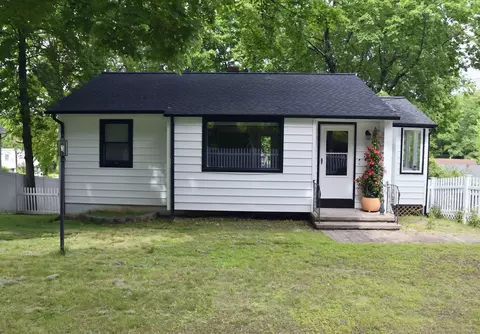 40 Mountainville Rd, Danbury, CT 06810