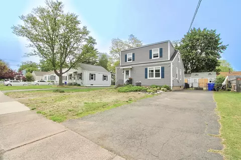 60 Oxford Dr, East Hartford, CT 06118