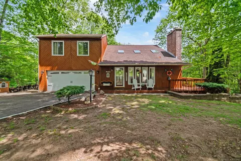 19 Sanford St, Wolcott, CT 06716